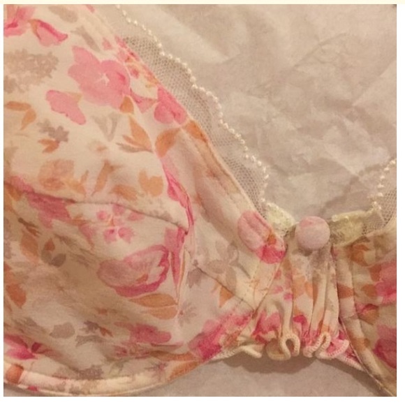 Nina Ricci bra - Picture 2 of 7